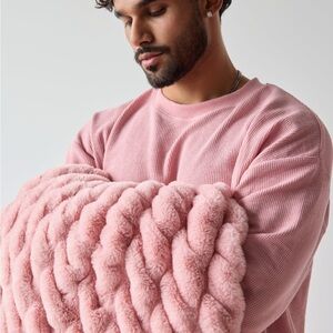 Comfrt Dreamer Blanket in Pink Rose